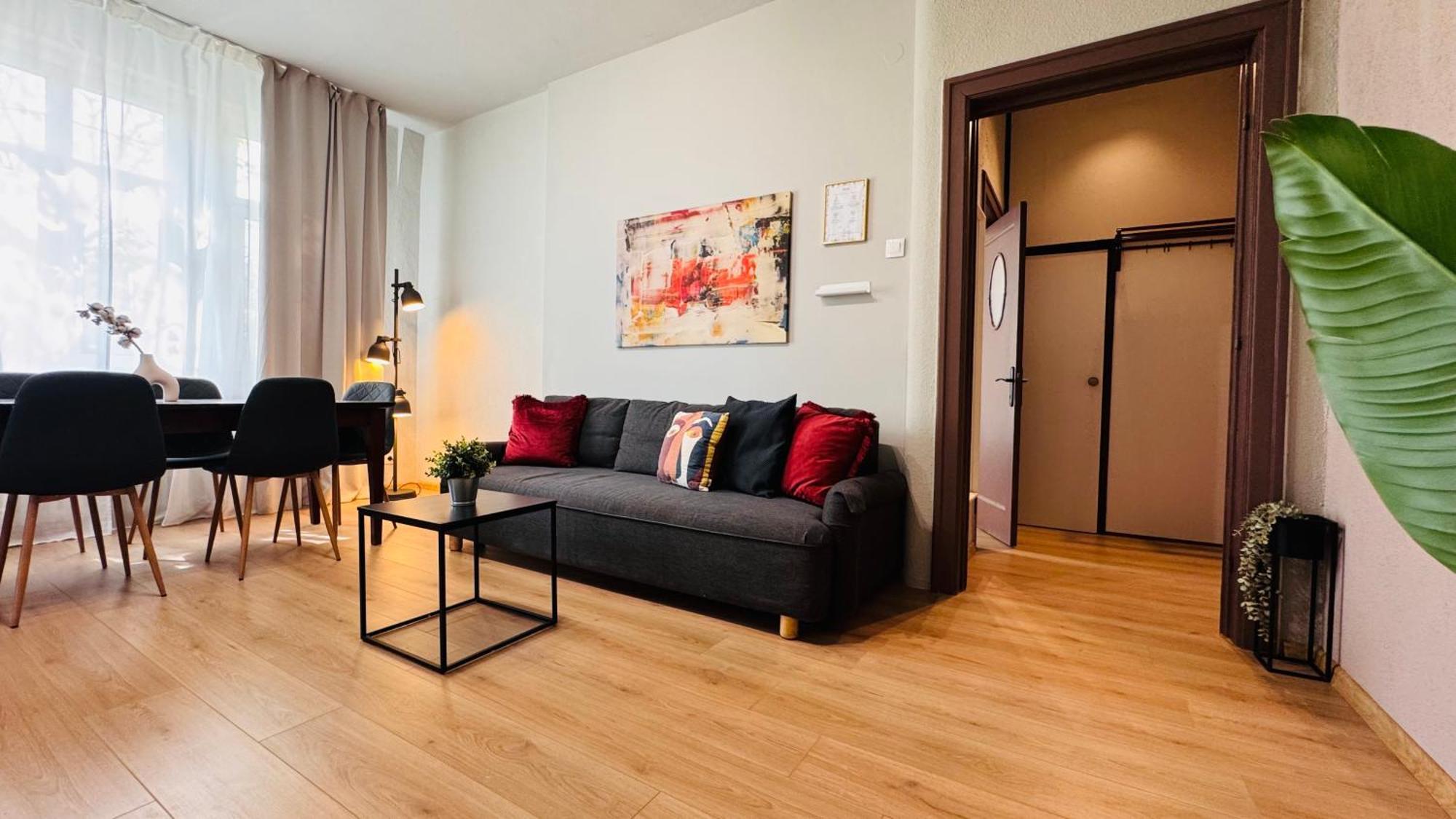 Ideal Home - Spacious & Modern Accommodation Near Unirii Square Bukarest Zimmer foto