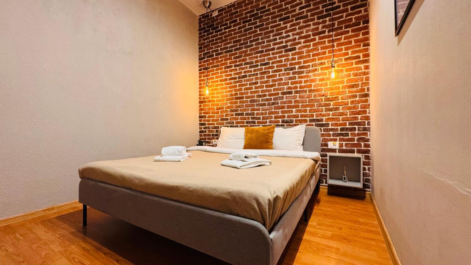Ideal Home - Spacious & Modern Accommodation Near Unirii Square Bukarest Zimmer foto