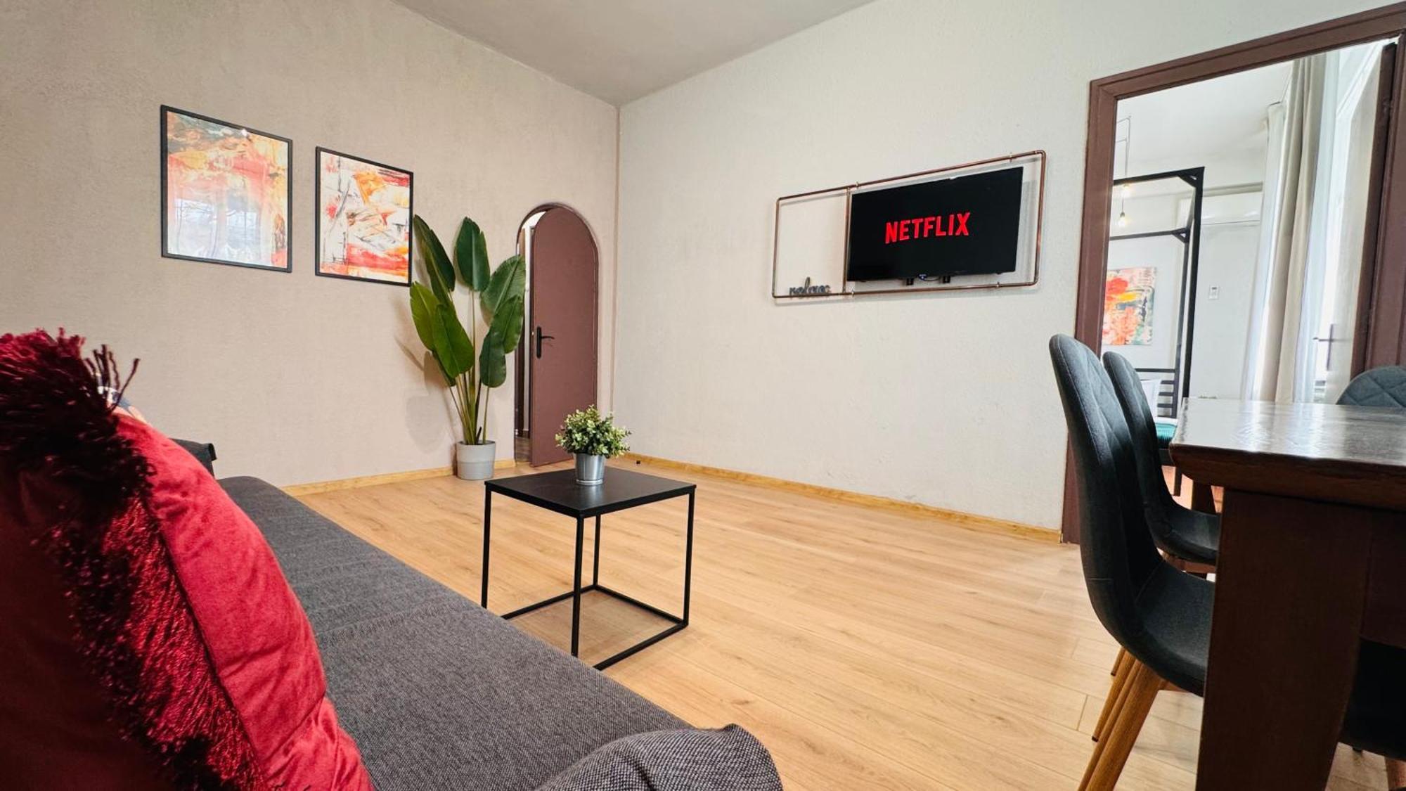 Ideal Home - Spacious & Modern Accommodation Near Unirii Square Bukarest Zimmer foto
