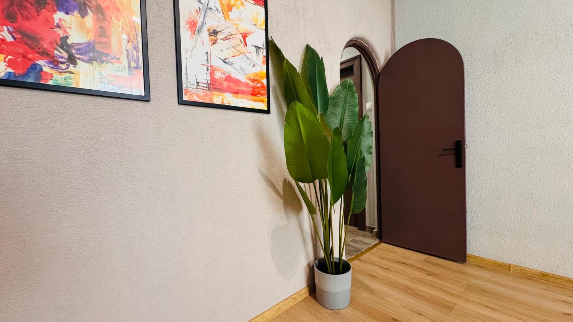 Ideal Home - Spacious & Modern Accommodation Near Unirii Square Bukarest Zimmer foto